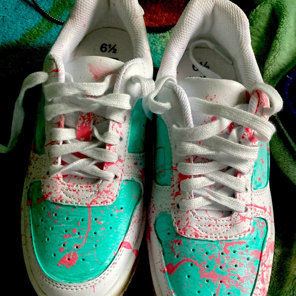 Custom shoes nobo